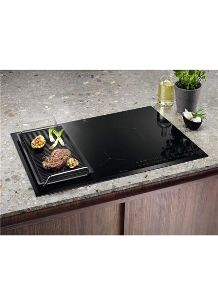 ELECTROLUX Indukčná varná doska EIS82449 ELECTROLUX Indukčná varná doska EIS82449